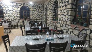 رستوران اقامتگاه بوم گردی باغ گیلاس-روستای نکارمن-شاهرود-استان سمنان